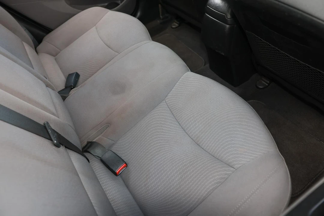 2014 Hyundai Elantra - Image 12 of 21