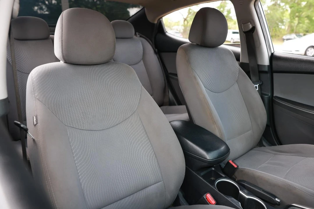 2014 Hyundai Elantra - Image 18 of 21