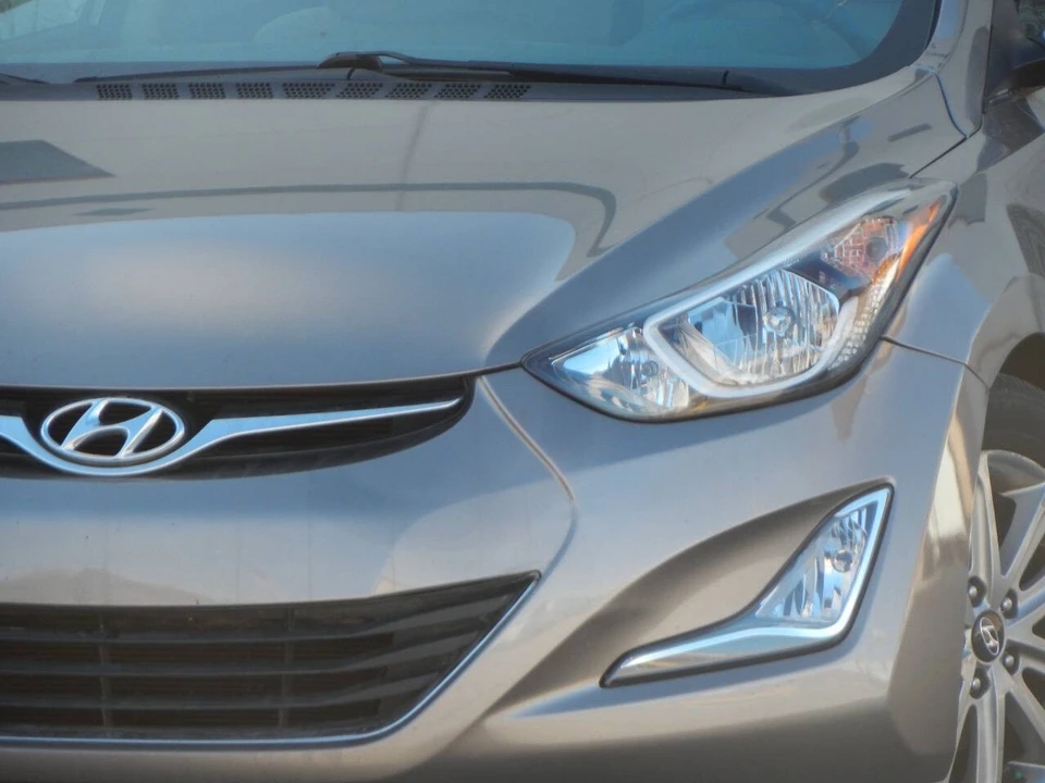 2014 Hyundai Elantra - Image 4 of 21