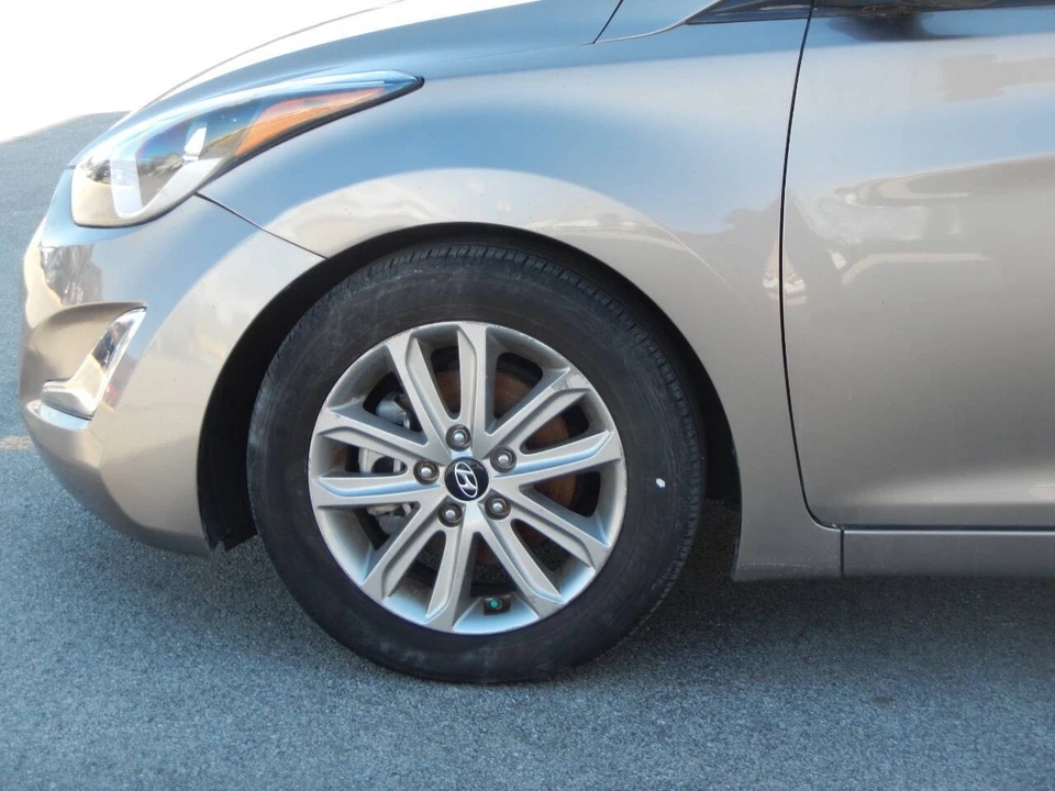2014 Hyundai Elantra - Image 12 of 21