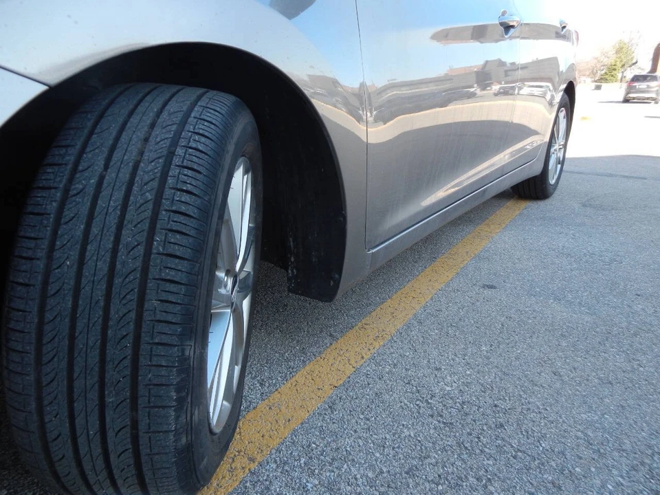 2014 Hyundai Elantra - Image 15 of 21