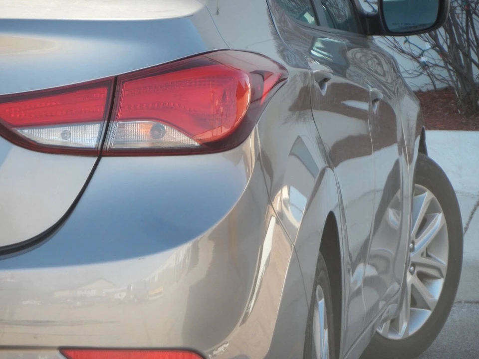 2014 Hyundai Elantra - Image 17 of 21