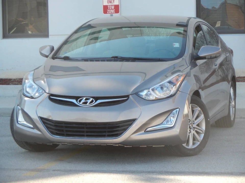 2014 Hyundai Elantra - Image 3 of 12