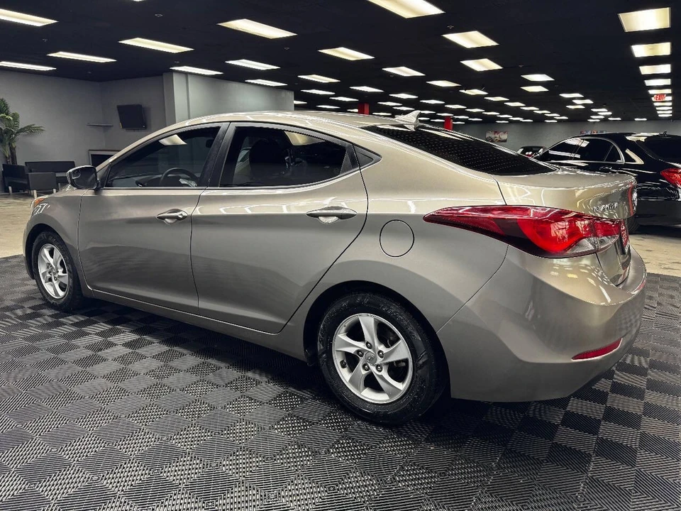2014 Hyundai Elantra - Image 8 of 12