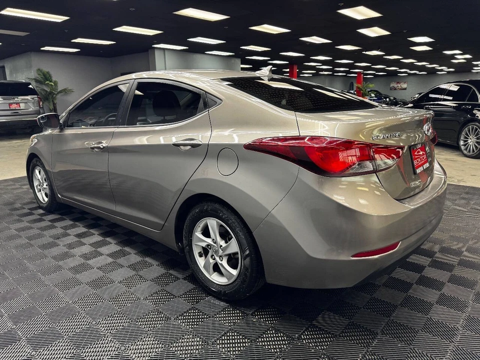2014 Hyundai Elantra - Image 9 of 12