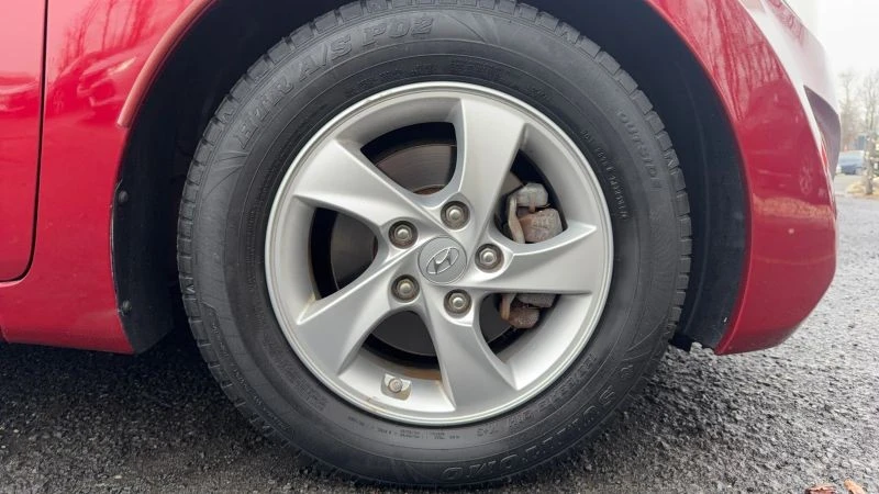 2014 Hyundai Elantra - Image 12 of 12