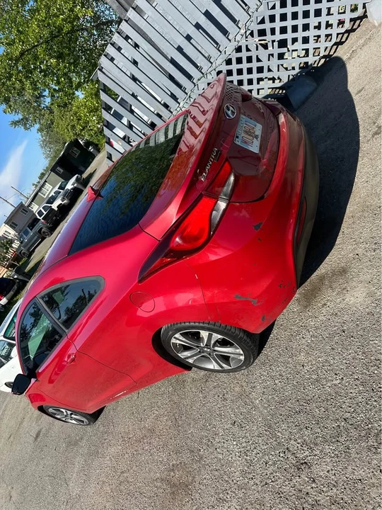 2014 Hyundai Elantra - Image 6 of 12