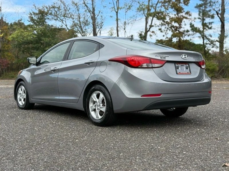 2014 Hyundai Elantra - Image 3 of 12