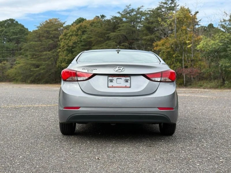 2014 Hyundai Elantra - Image 4 of 12