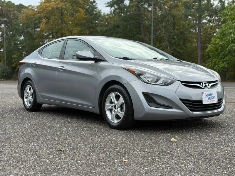 2014 Hyundai Elantra - Image 7 of 12