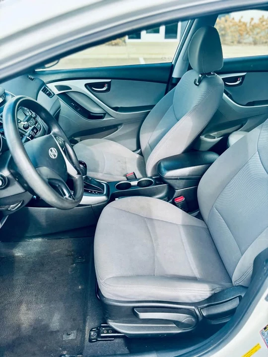 2014 Hyundai Elantra - Image 9 of 11
