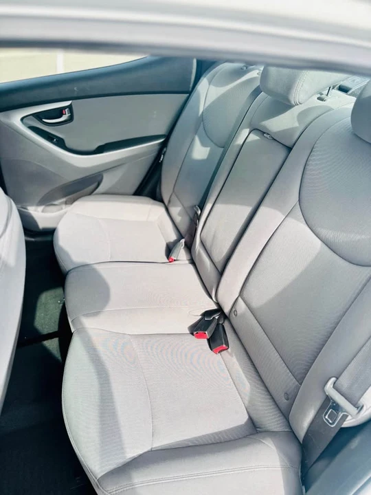2014 Hyundai Elantra - Image 10 of 11
