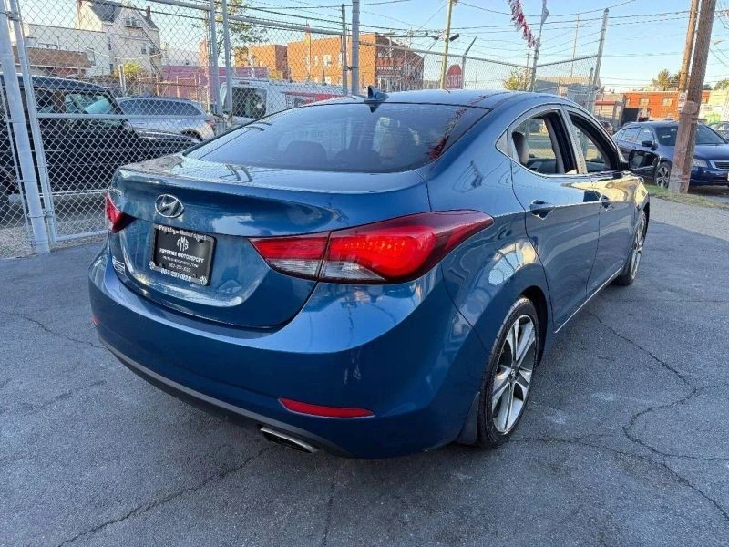 2014 Hyundai Elantra - Image 7 of 12