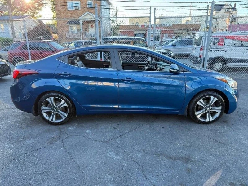2014 Hyundai Elantra - Image 9 of 12