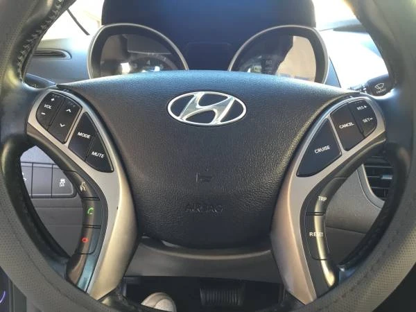 2014 Hyundai Elantra - Image 15 of 20