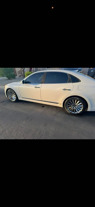 2014 Hyundai Equus - Image 2 of 6