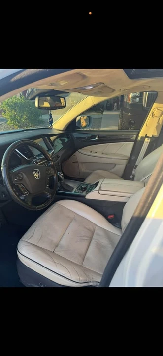 2014 Hyundai Equus - Image 6 of 6