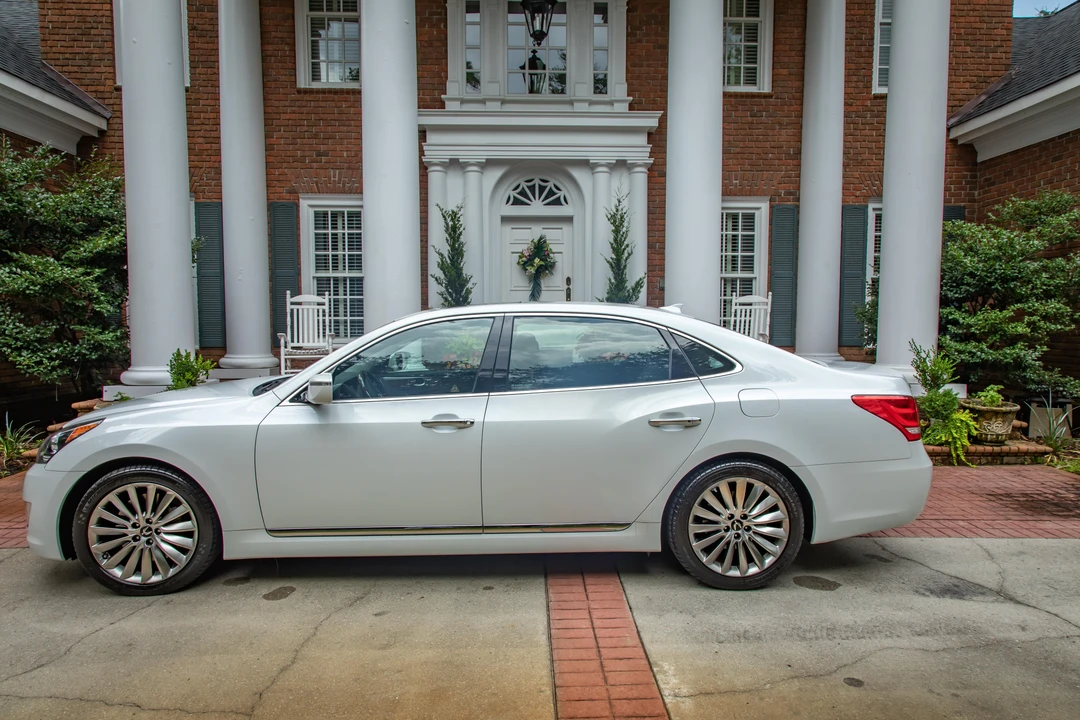 2014 Hyundai Equus - Image 11 of 31