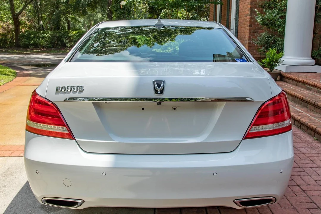 2014 Hyundai Equus - Image 5 of 31