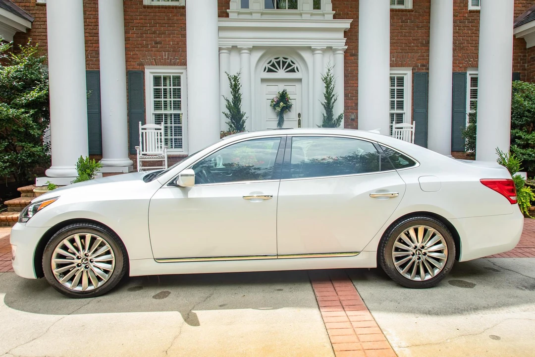 2014 Hyundai Equus - Image 3 of 31