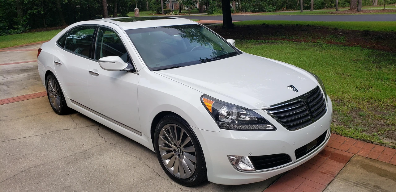 2014 Hyundai Equus - Image 20 of 31