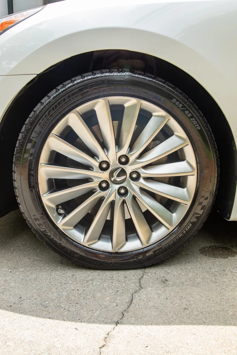 2014 Hyundai Equus - Image 28 of 31