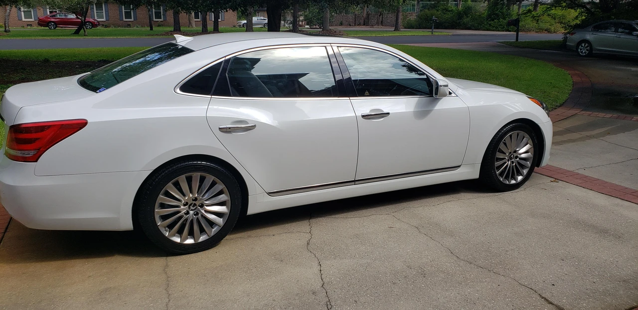 2014 Hyundai Equus - Image 16 of 31