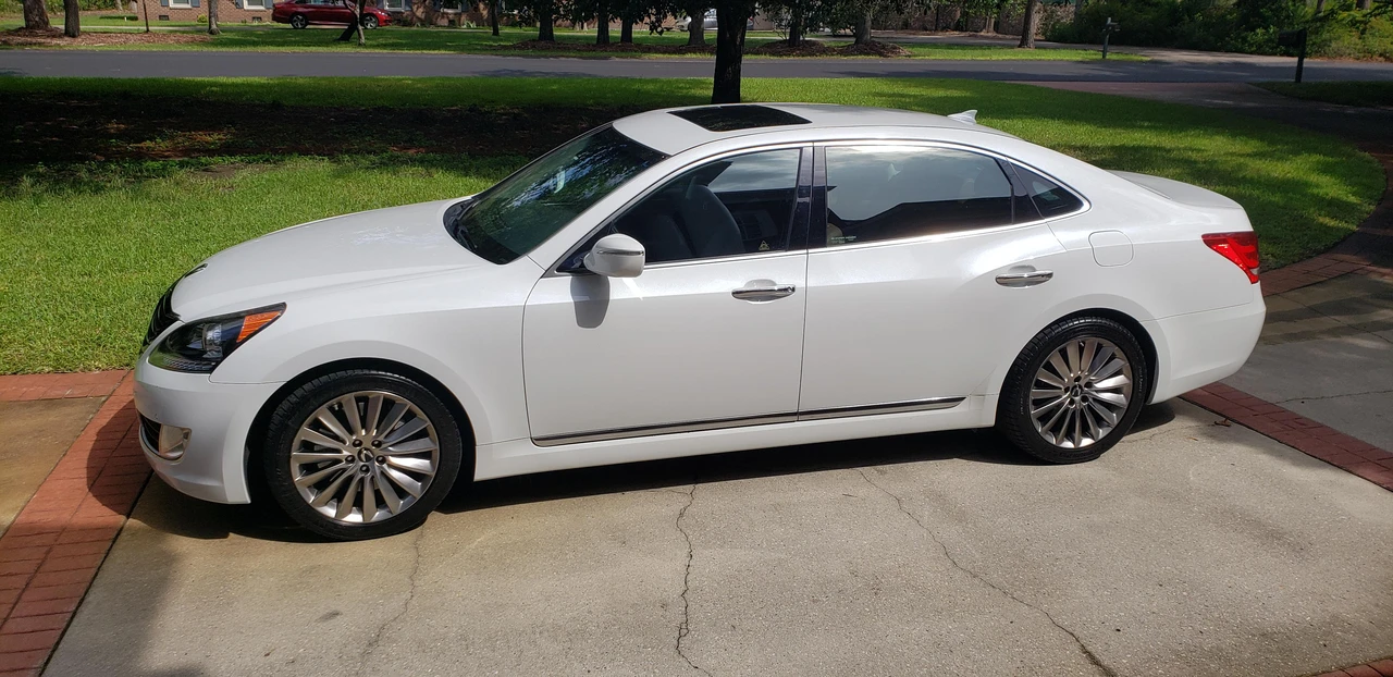 2014 Hyundai Equus - Image 9 of 31
