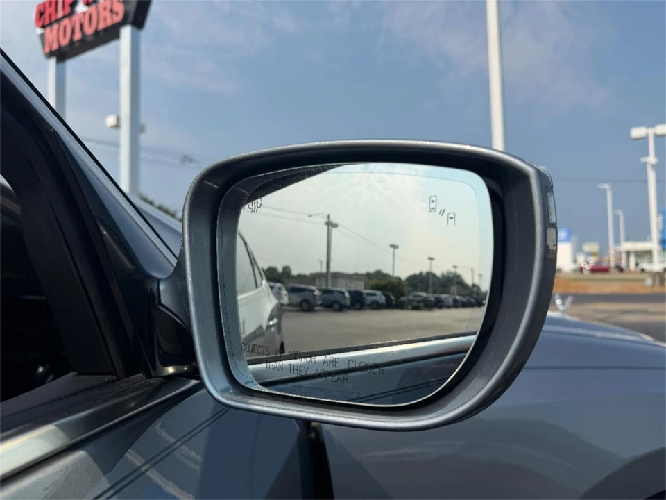 2014 Hyundai Equus - Image 13 of 31