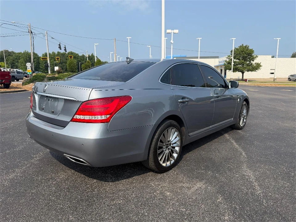 2014 Hyundai Equus - Image 7 of 31