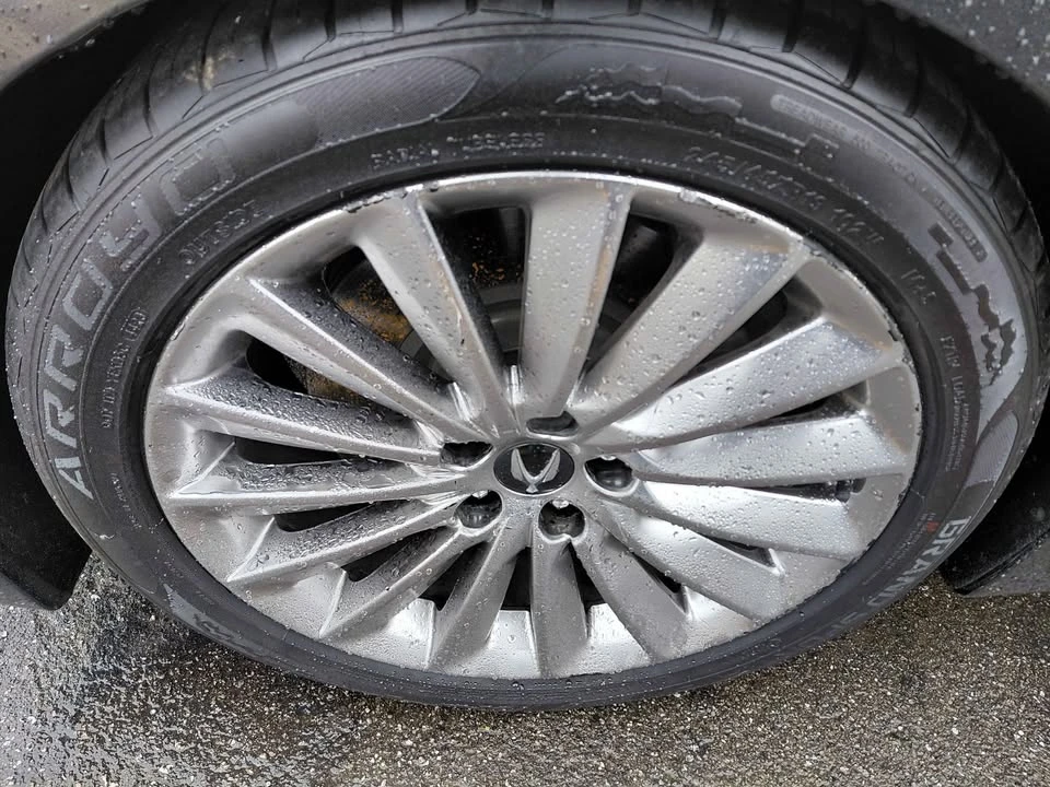 2014 Hyundai Equus - Image 8 of 17
