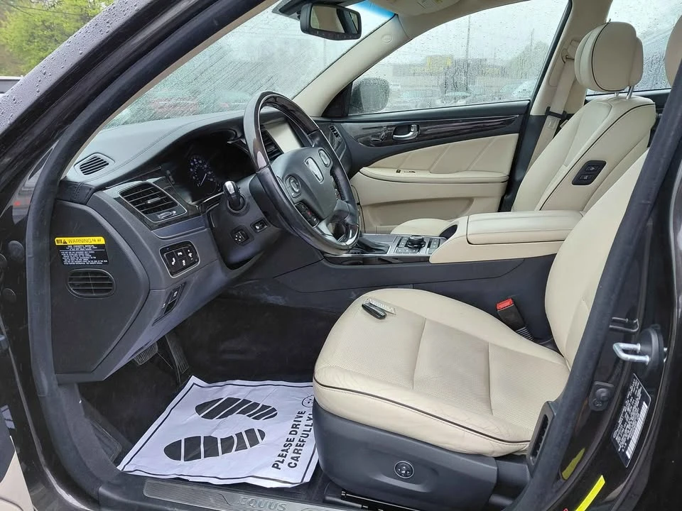 2014 Hyundai Equus - Image 9 of 17