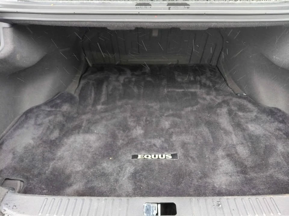 2014 Hyundai Equus - Image 16 of 17