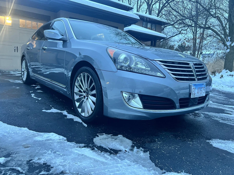2014 Hyundai Equus - Image 2 of 31