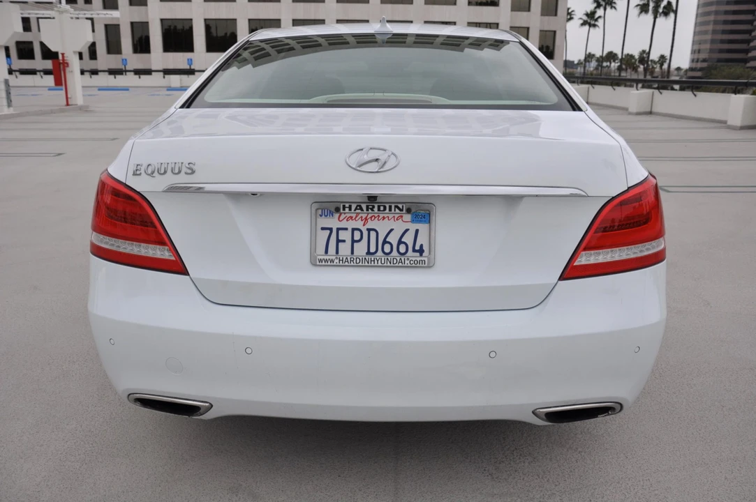 2014 Hyundai Equus - Image 13 of 31