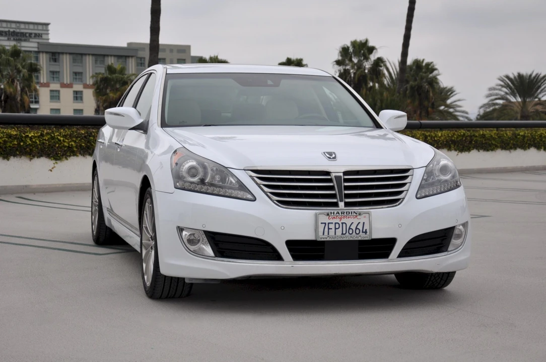 2014 Hyundai Equus - Image 21 of 31