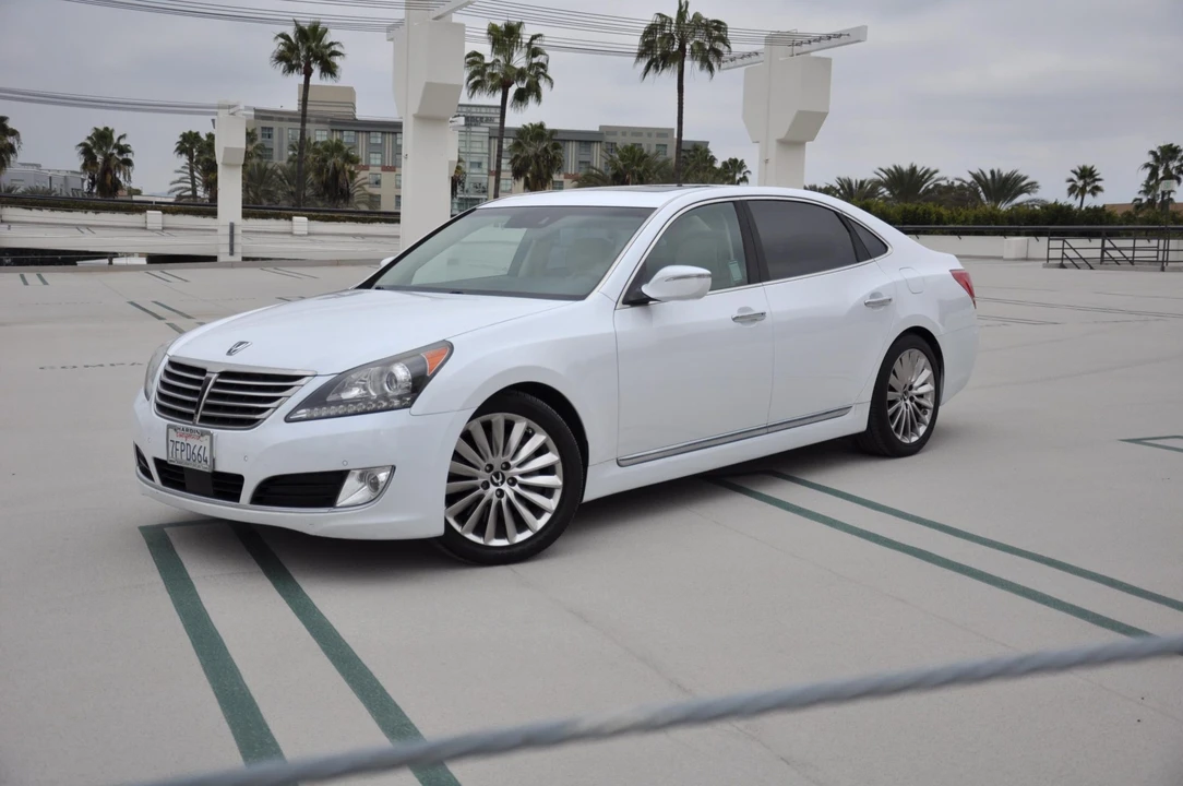 2014 Hyundai Equus - Image 6 of 31