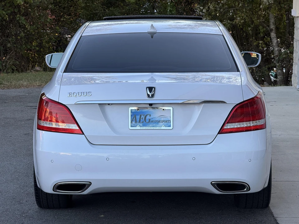 2014 Hyundai Equus - Image 23 of 31