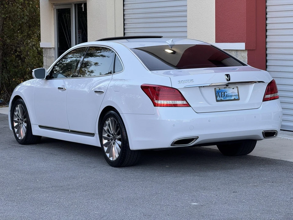 2014 Hyundai Equus - Image 19 of 31