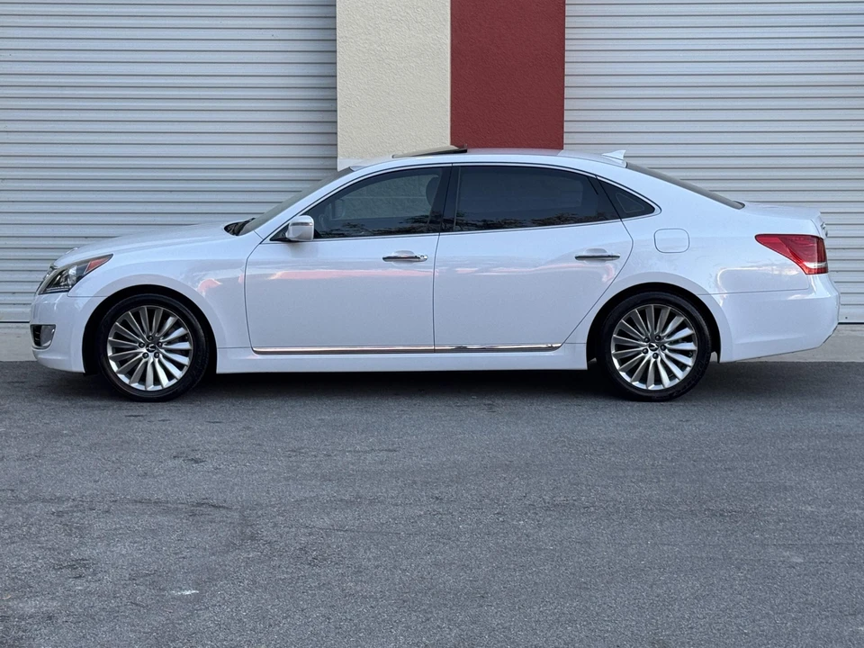 2014 Hyundai Equus - Image 16 of 31