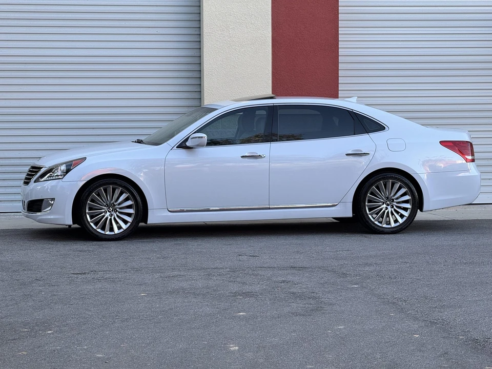 2014 Hyundai Equus - Image 15 of 31