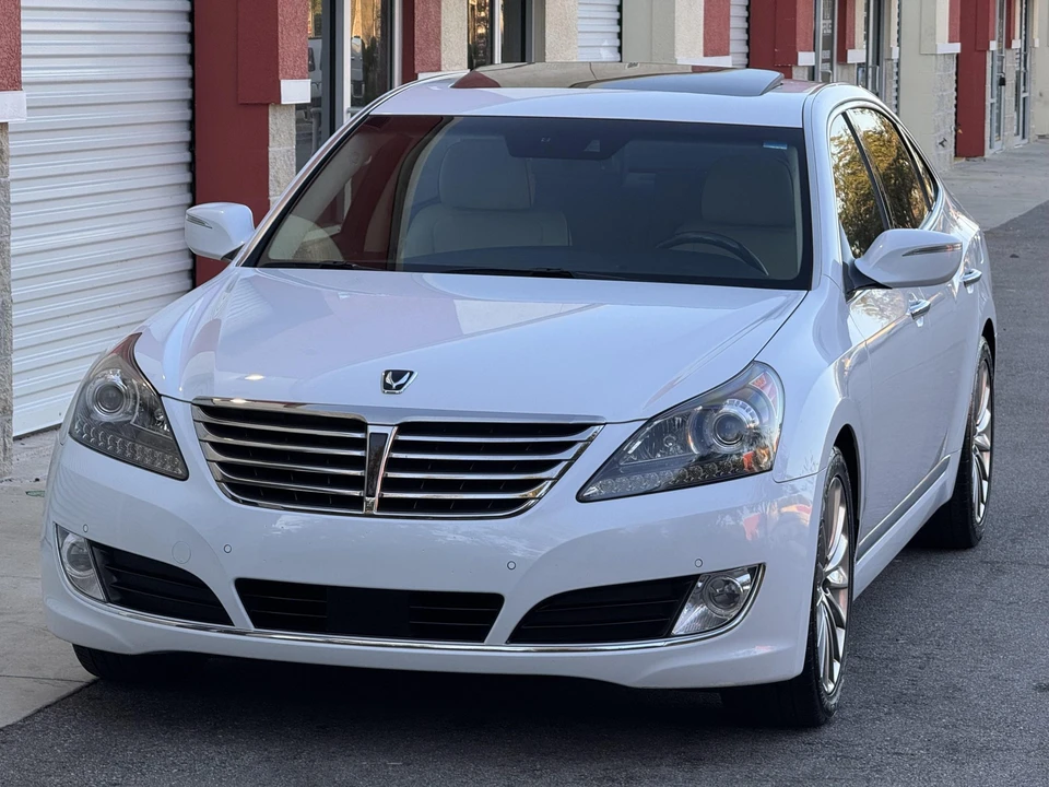 2014 Hyundai Equus - Image 2 of 31