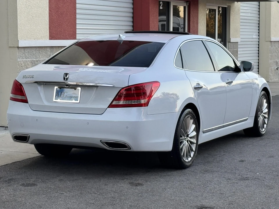 2014 Hyundai Equus - Image 28 of 31