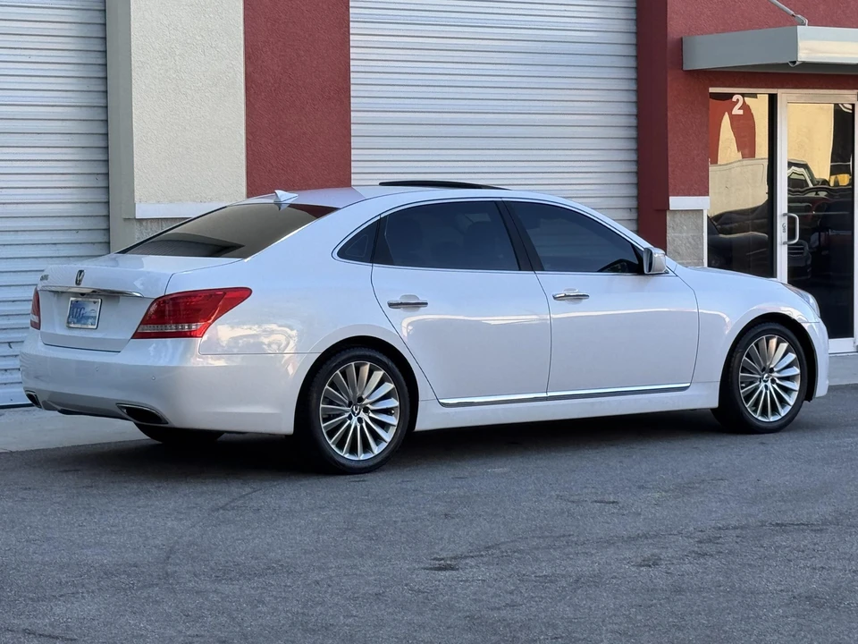 2014 Hyundai Equus - Image 19 of 31