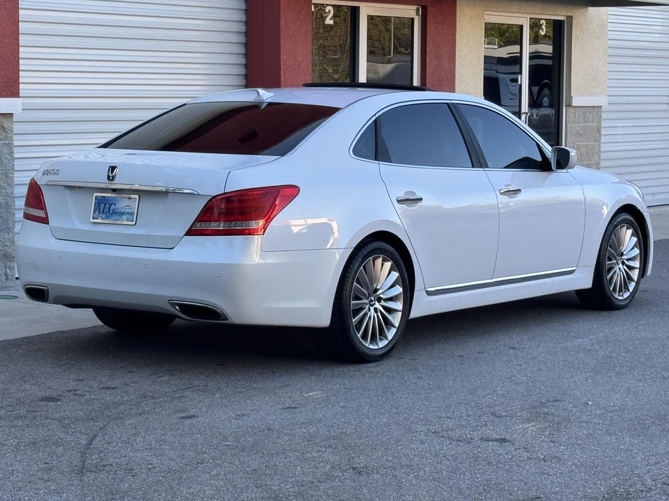 2014 Hyundai Equus - Image 18 of 31