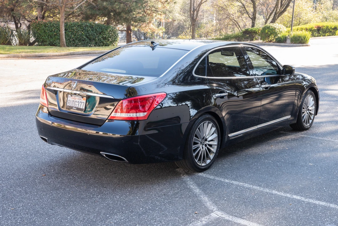 2014 Hyundai Equus - Image 13 of 31