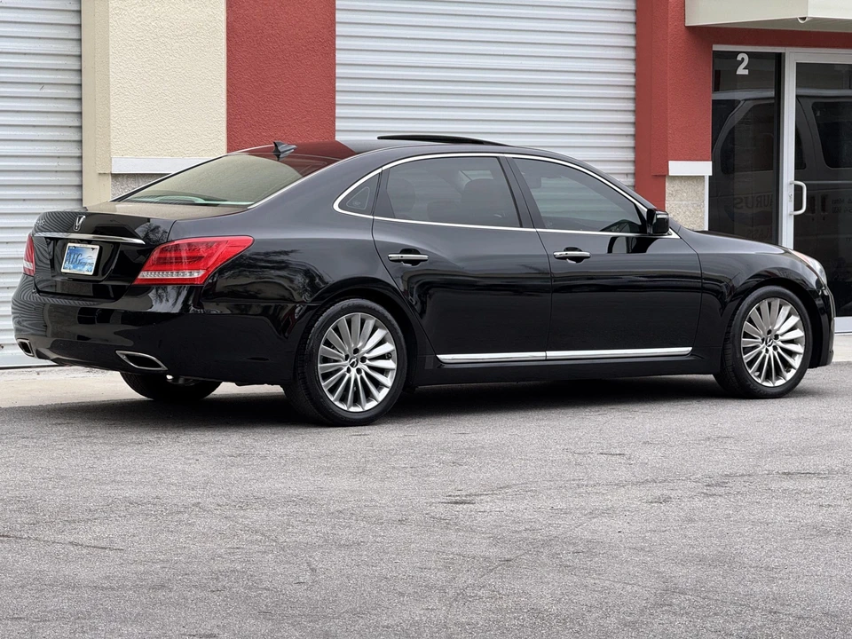 2014 Hyundai Equus - Image 16 of 31