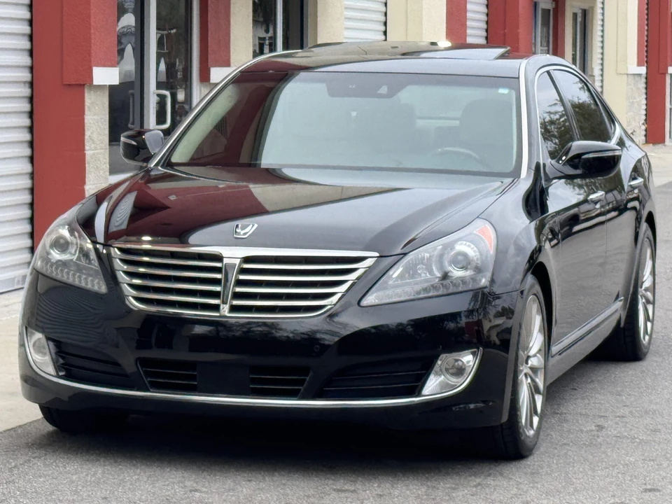 2014 Hyundai Equus - Image 2 of 31