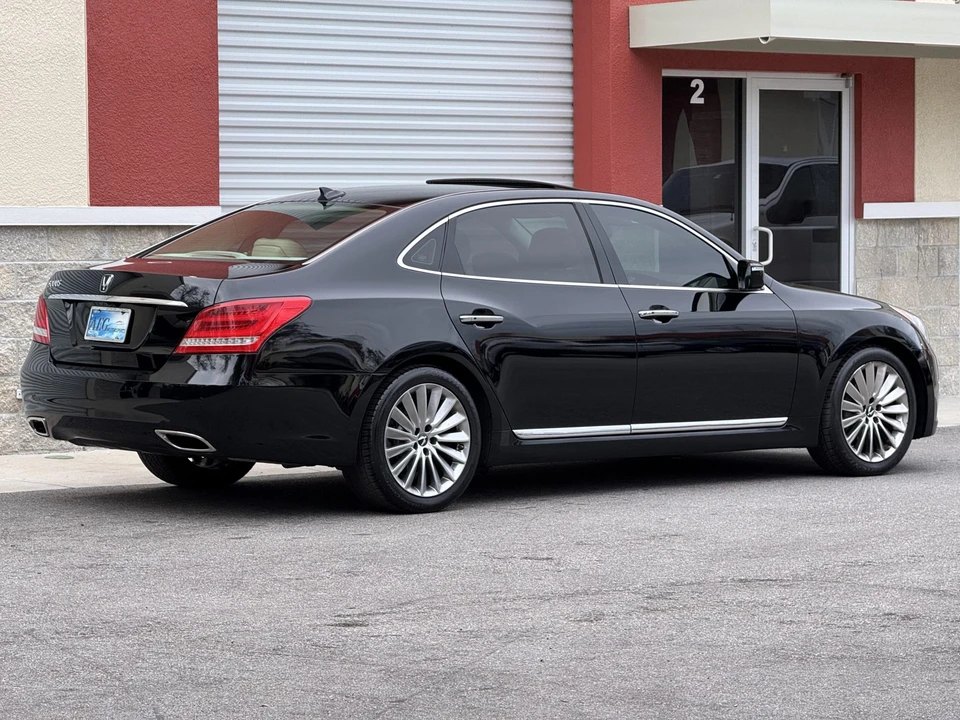 2014 Hyundai Equus - Image 15 of 31