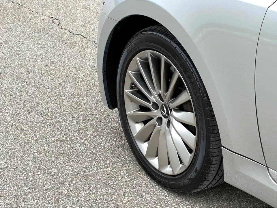 2014 Hyundai Equus - Image 10 of 20